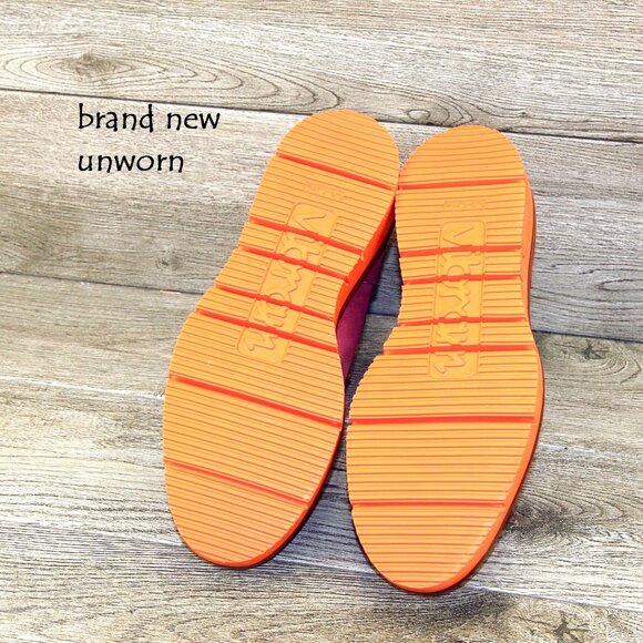 * NIB * $495 Allen Edmonds HUMBLE Boot 9.5 D Cranberry Suede *add $15 new Trees - Picture 3 of 14